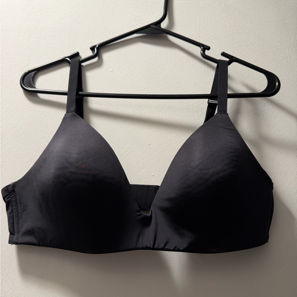 SKIMS Wireless Form Padded Bra